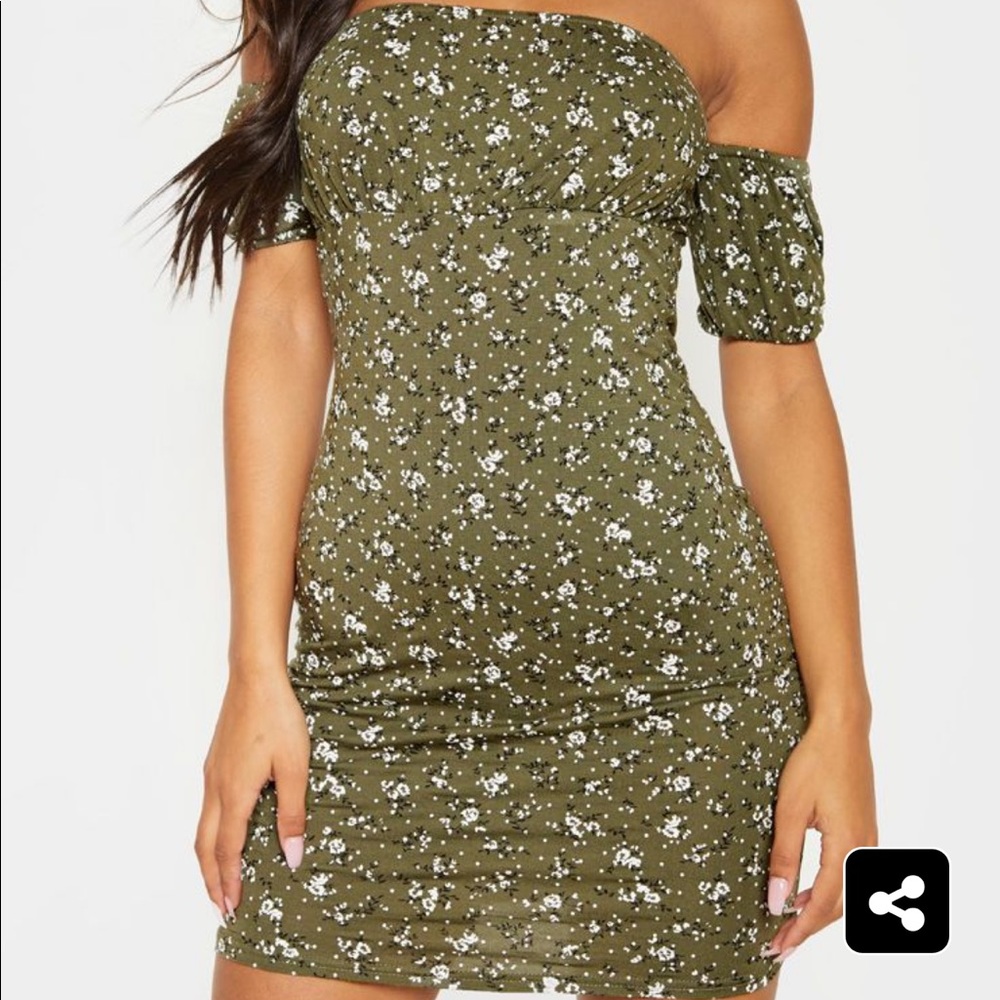 Brand New Khaki dress 💚